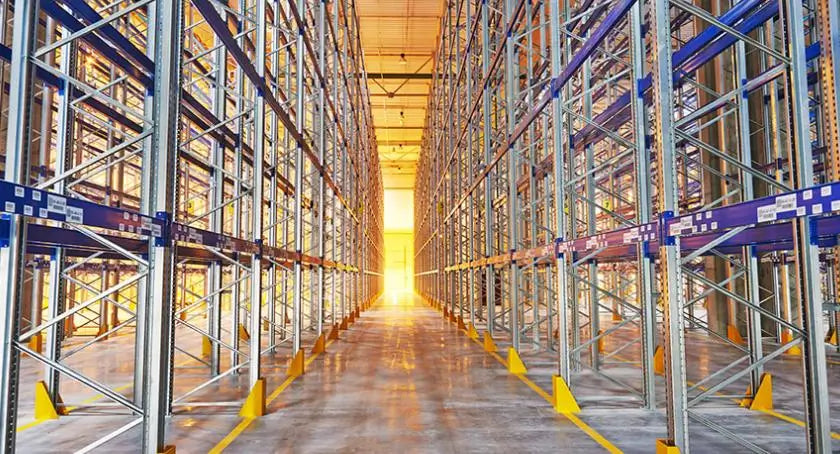 Systemy ostrzegawcze w magazynach wysokiego składowania – zwiększenie bezpieczeństwa i zapobieganie wypadkom