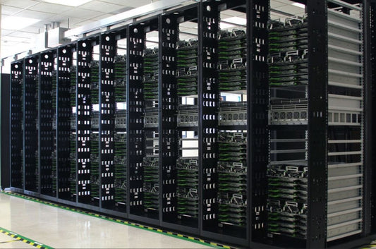 Regały do sprzętu IT - serwery i urządzenia elektroniczne