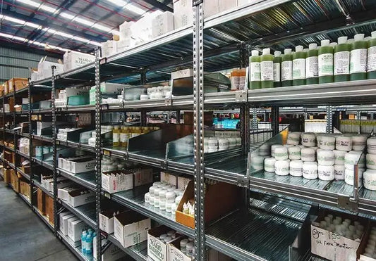 Regały półkowe do małych części elektronicznych – precyzyjne i ergonomiczne rozwiązania magazynowe