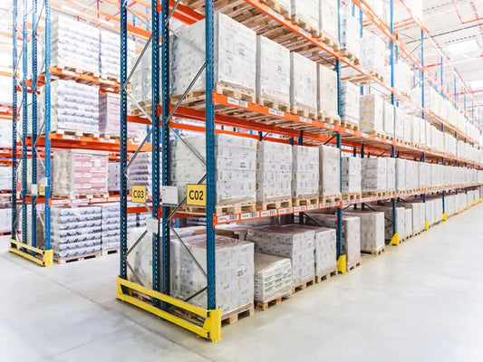 Magazyn wysokiego składowania z regałami paletowymi double-deep - podwójna pojemność