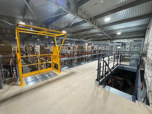 Antresola Magazynowa MANORGA 10×4 m, 40m², nośność 400 kg/m²